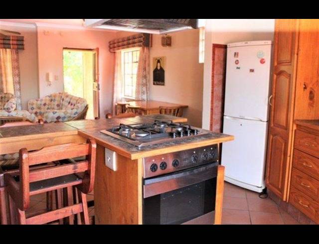 2 BEDROOM PROPERTY TO RENT IN PAULSHOF
